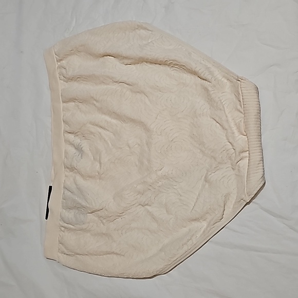 Bali Brief 803J Light Beige Size 10/11 - Picture 2 of 9